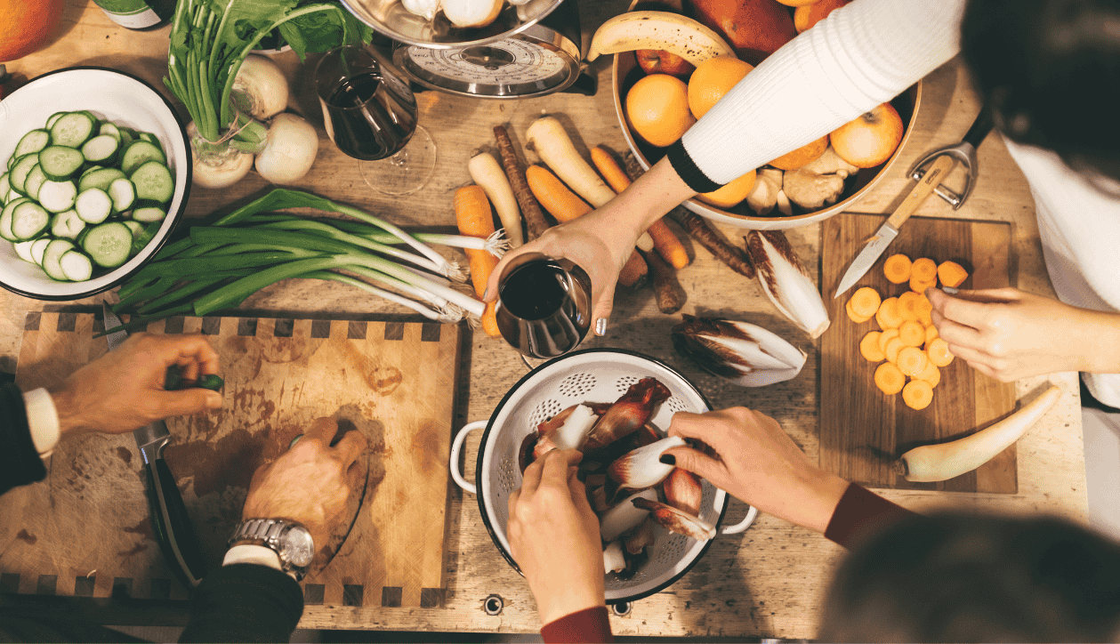 Gemeinsames kochen im Team